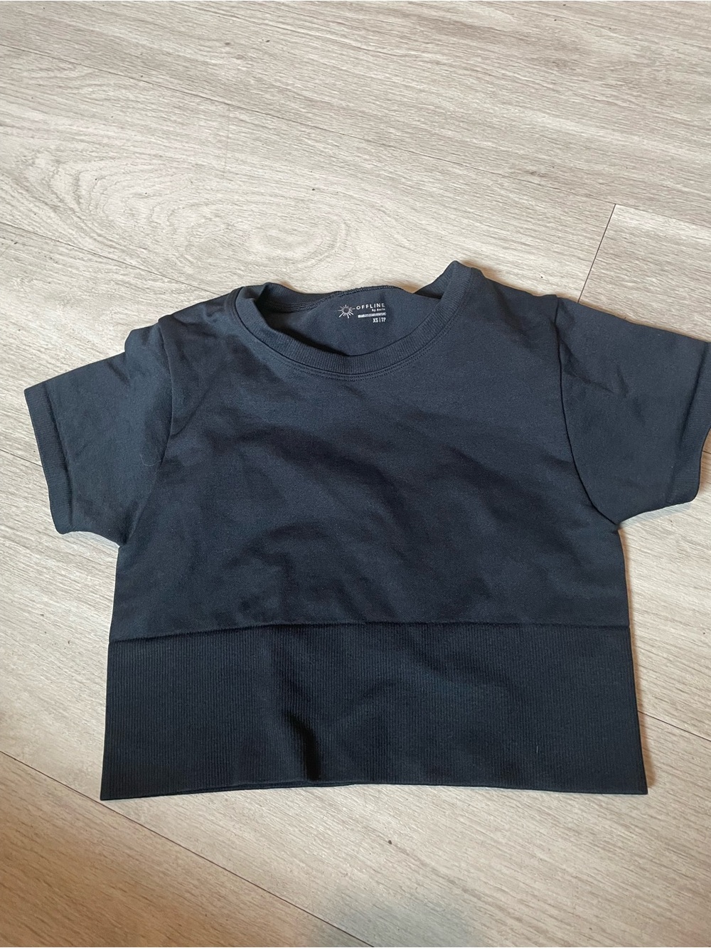 Cropped Black Short-Sleeve Top